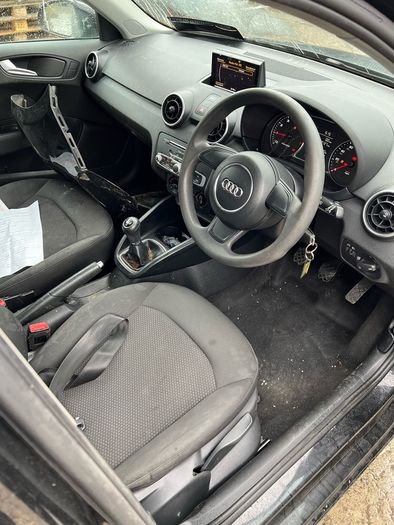 Breaking audi a1 tfsi 2016 chzb qts ly9t