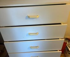 White storage unit.  set of 5 drawers