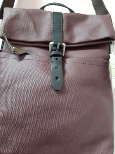 New Clarke's  bag with tag attached