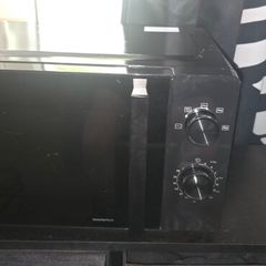 Hisense 20L 700W Microwave