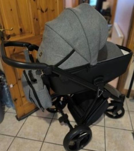 Beautiful Adamex travel system