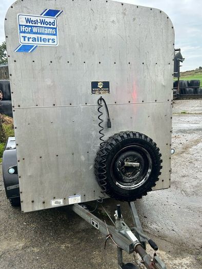 Ifor Williams 10ft x 5ft cattle trailer
