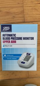 Blood pressure monitor