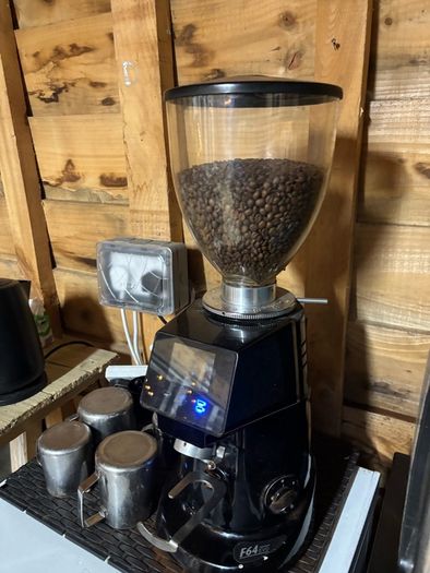coffee machine and grinder