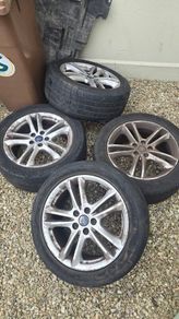 Ford wheels