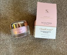Brand new sculptured by Aimee cloudcream