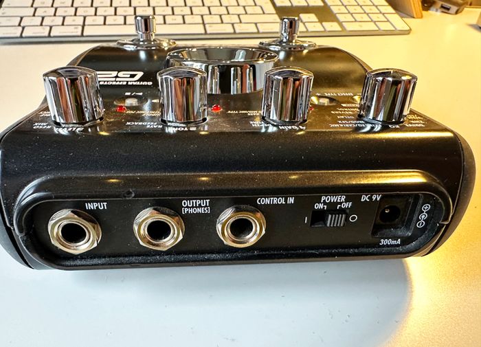 Zoom Guitar Effects Pedal G2