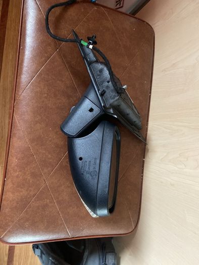 2006 Volvo S40 /V50 wing mirror