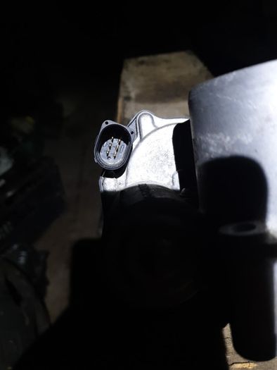 golf 5 1.4 throttle body. 07