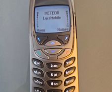 Nokia 6310i