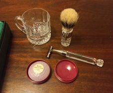 Galway Crystal 4 piece shaving set