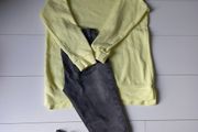 Girls jumper and jeans