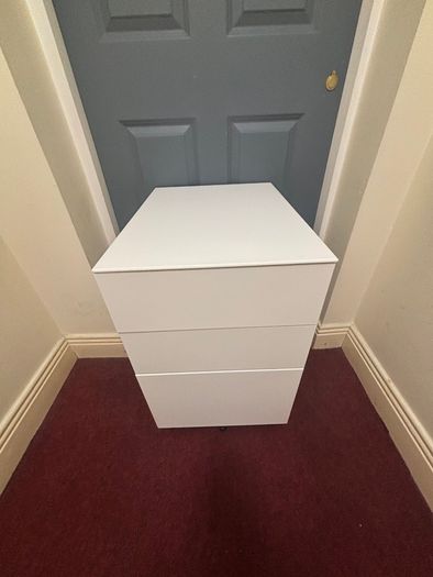 Drawers cabinet