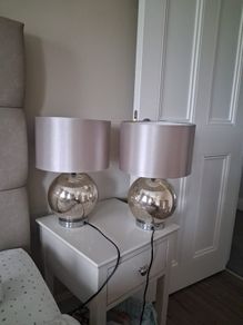 gold lamps