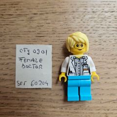 lego cty0901 female doctor, set 60204