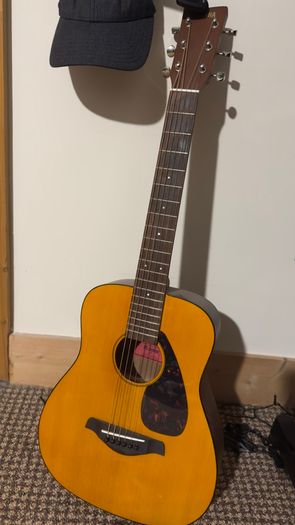 Yamaha JG1 guitar