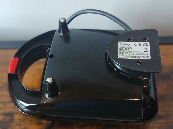Official Disney Mickey Mouse Waffle Maker (Model DCM-9UK) Good Working Order