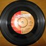 Cliff Richard x5 7inch singles Image 6