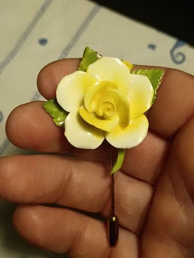 Coalport Vintage Fine Bone China Stickpin