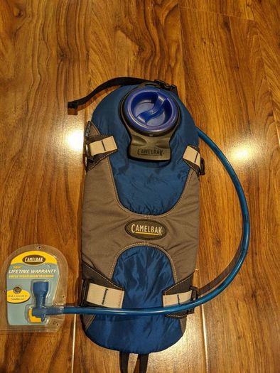 NEW Camelbak Unbottle 100