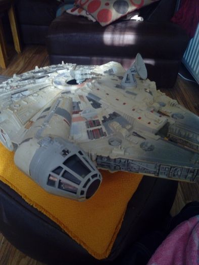 Star Wars Millennium Falcon (1995) and X-Wing (1995)