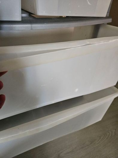bathroom chest of drawers / storage