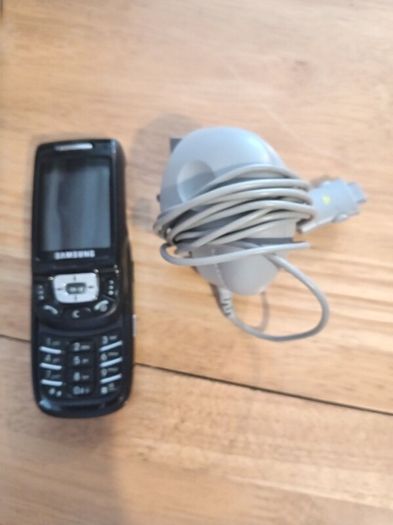 Samsung d500 with original charger