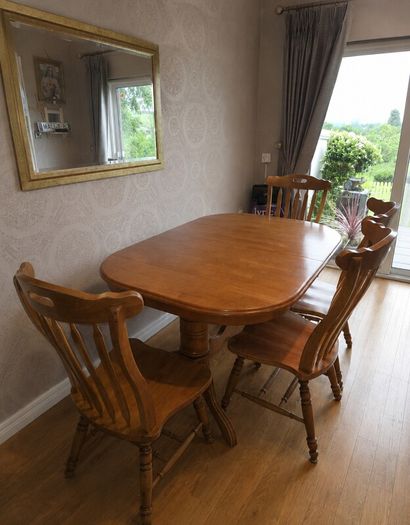 Solid Wood Extendable Dining Table & 5 Chairs