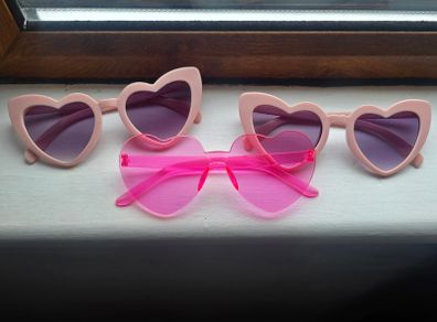 Pink Heart sunglasses - adult size