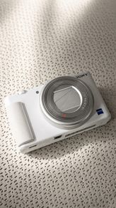 Sony ZV1 White (Rare Color) Full Original Package  Like New