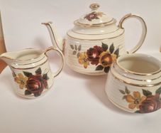 Rare Vintage Sadler Irish Market Tea Set Bilingual Gaeilge Stamp