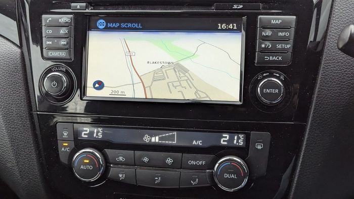 2016 Nissan Qashqai