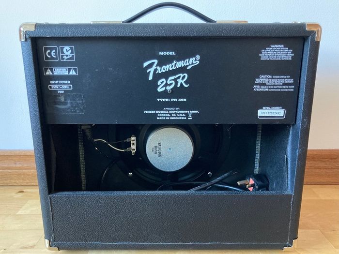 Fender Frontman 25R