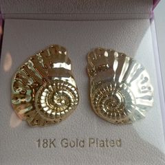 18K Gold-Plated Shell Earrings MeMe London