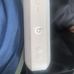 beats pill speaker