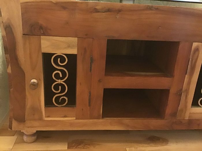 Tv cabinet