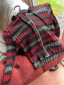 zip up hoody xs