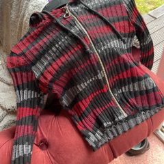 zip up hoody xs