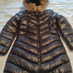 Woman's black coat size M/L