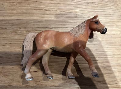 Schleich Horse Club Tennessee Walker Mare