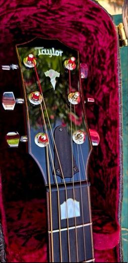 Taylor 818e USA made Grand Orchestra
