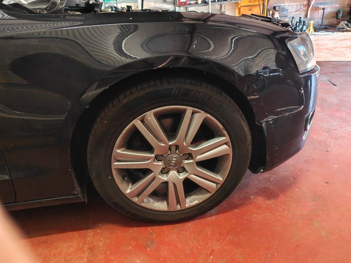 Audi A5 b8 1.8tfsi for breaking