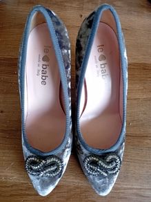 Le Babe Velvet Heels