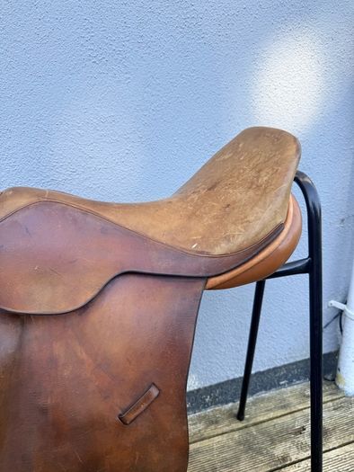 Berney 18 inch Showjumping Saddle