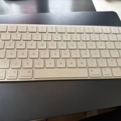Apple Magic Keyboard