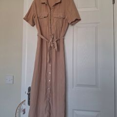 Camel color midi dress medium size