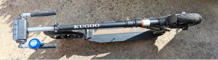 Electric Scooter Kugoo S1 Foldable Includes Charger  Fully Working