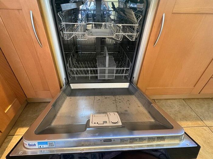 Dish Washer