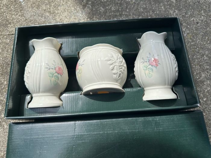 Donegal Belleek China