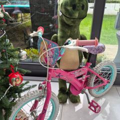Kids Barbie bike (18")